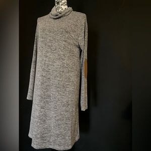 Olivia Blu Maternity Dress with faux Suede Elbow Patches. M. UEC.